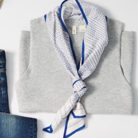 Anthropologie Tops - Anthropologie Moth sleeveless SP knit top with scarf “built” in.